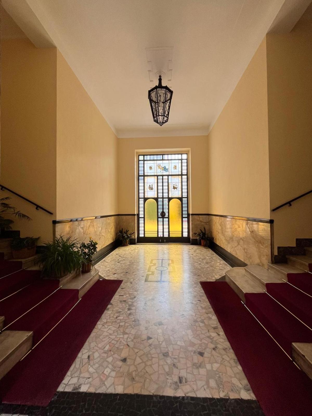 Апартаменти Atelier Grandi Мілан Екстер'єр фото